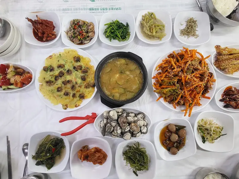 푸짐한 꼬막 정식 한 상