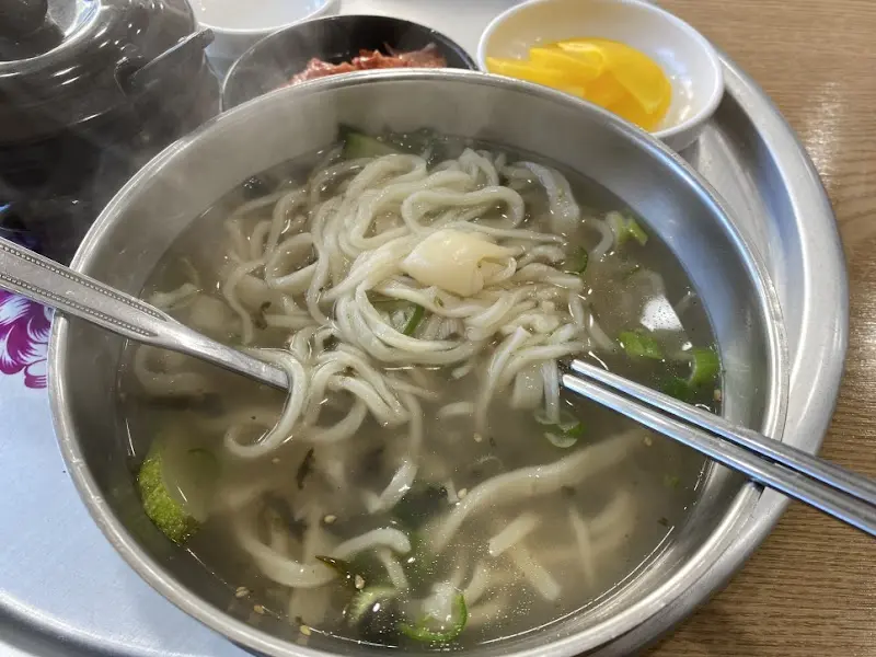 칼국수 국물