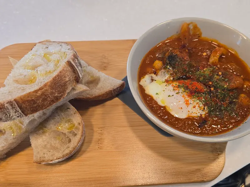 맛깔스러운 샥슈카