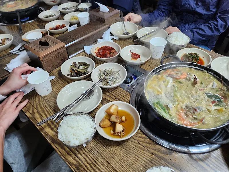 게국지 끓는 모습