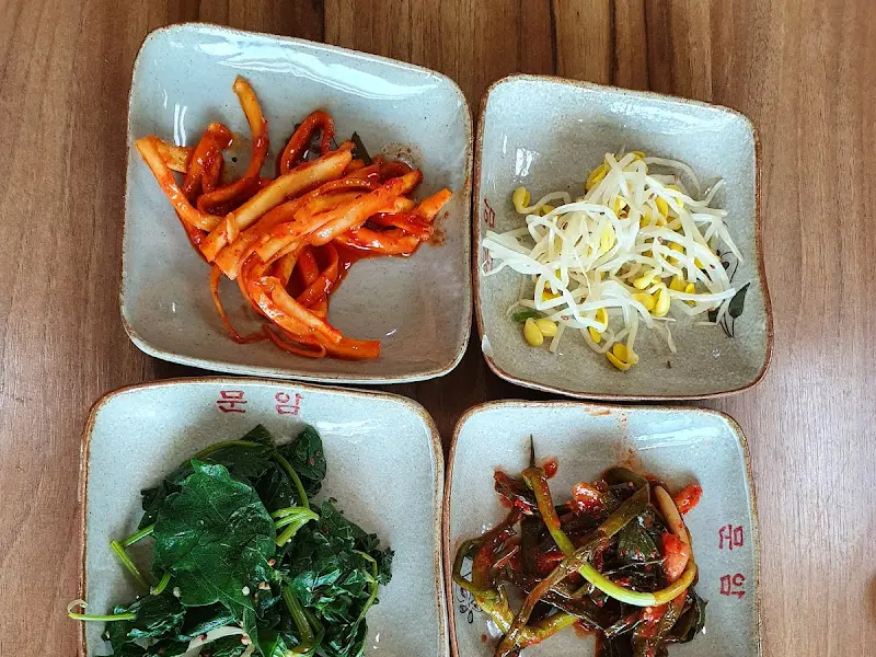 문암가든 밑반찬 클로즈업