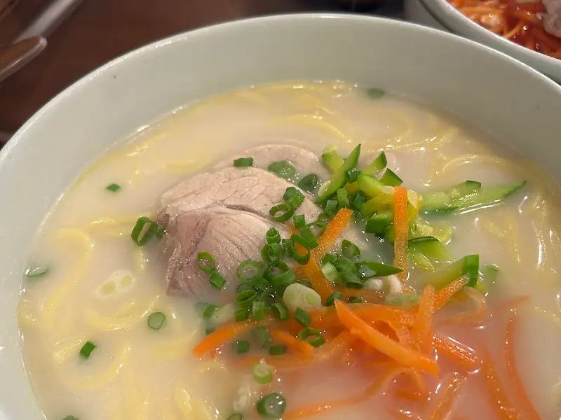 장수국수의 대표 메뉴, 고기국수