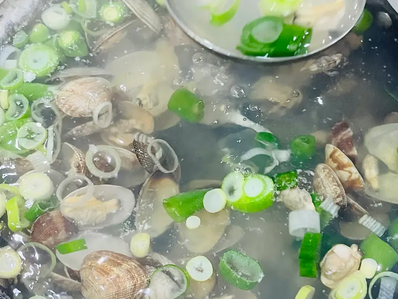 바지락탕 속 바지락과 파