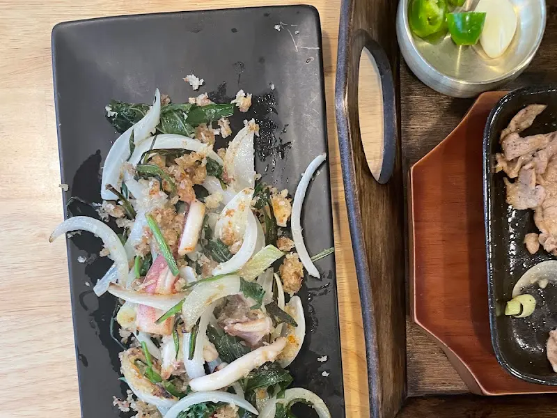 새콤달콤한 오징어 초무침