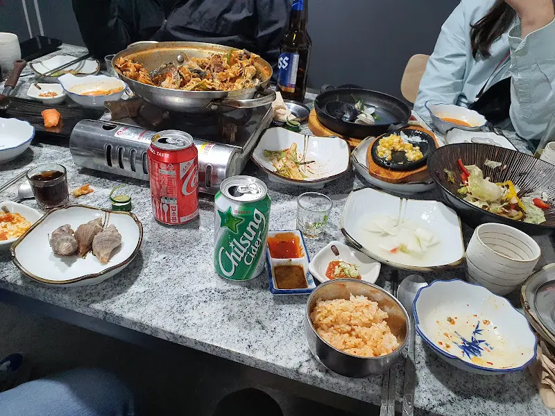 푸짐한 한 상 차림