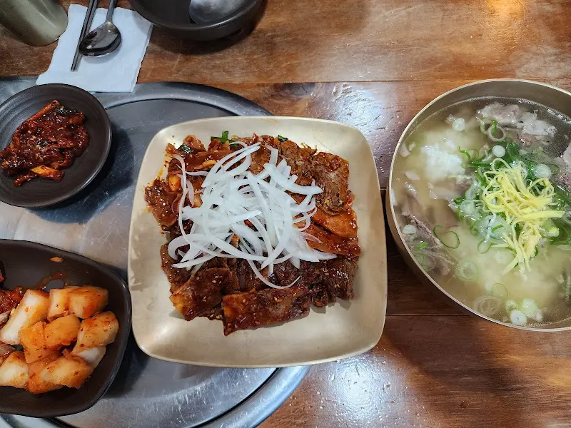 푸짐한 한 상 차림