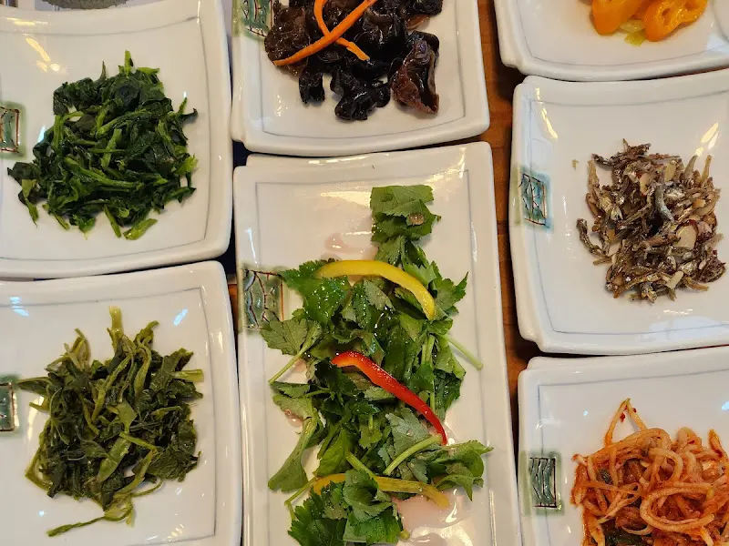 다양한 나물 반찬