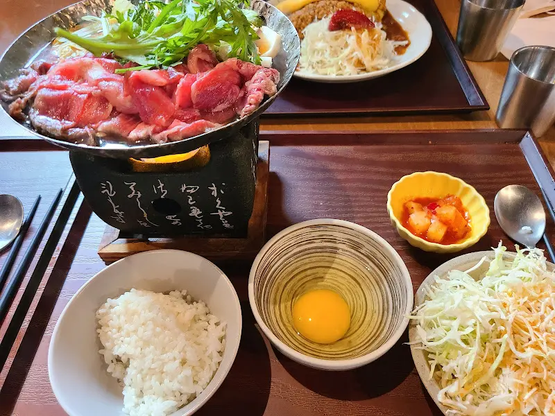 따뜻한 국물이 땡기는 날엔 스끼야끼!