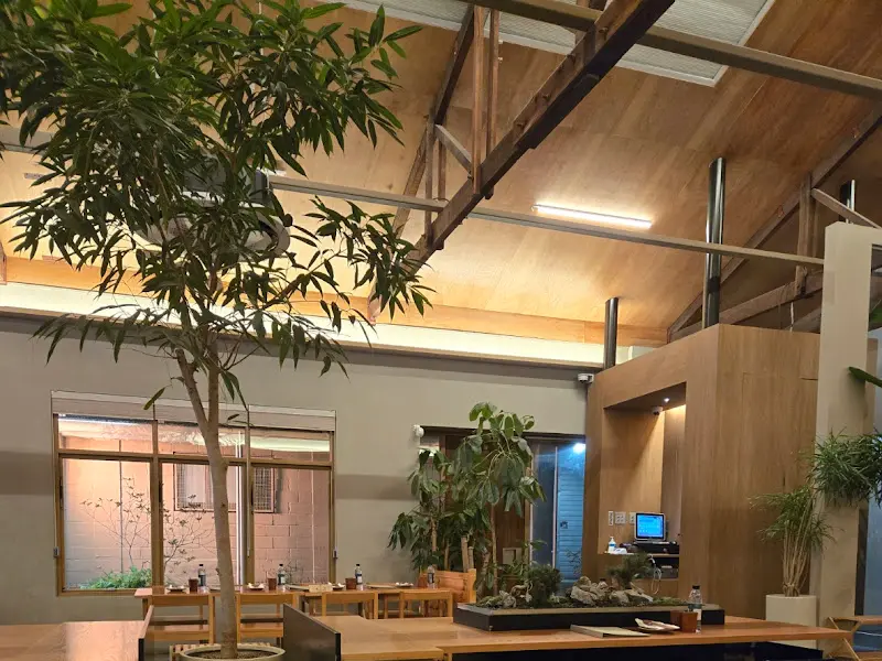 춘하추동 내부 인테리어