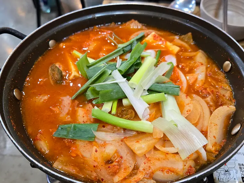 흑돼지 김치찌개