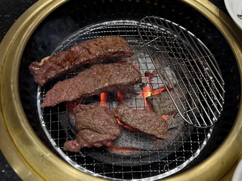 마당넓은집 한우