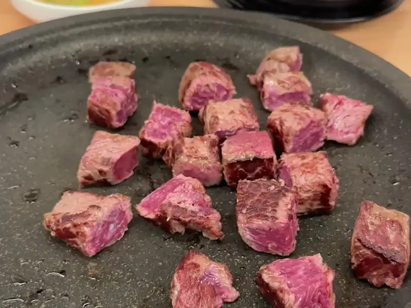 육즙 가득한 한우