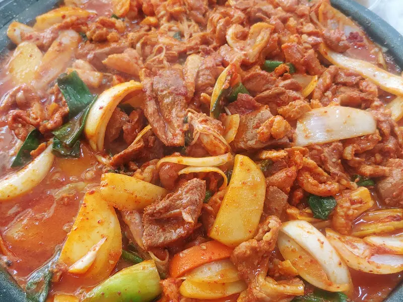 오리 주물럭 근접 사진