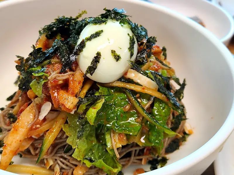 비빔 막국수