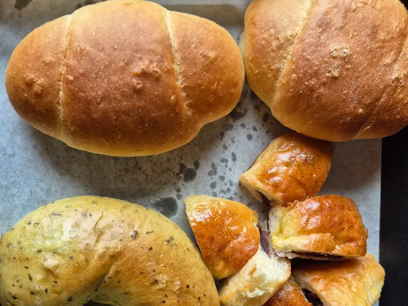 소금빵 근접 사진