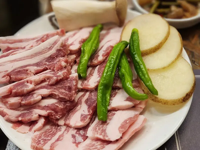 고기와 곁들여 먹는 꽈리고추