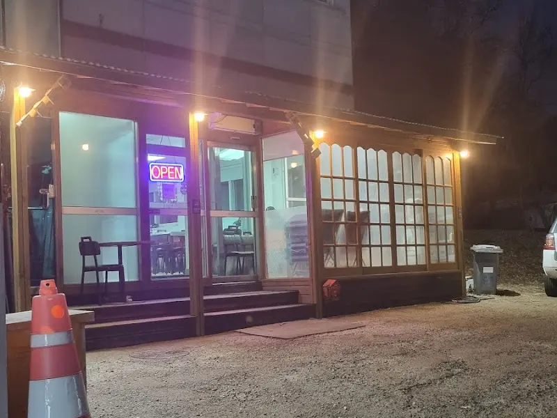 가게 외부 전경