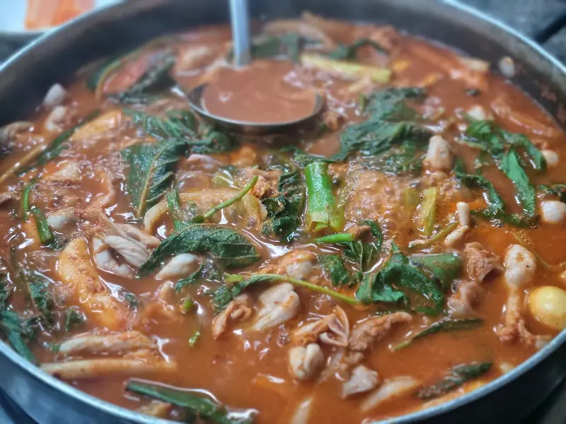 닭내장탕 비주얼