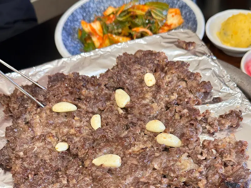 언양불고기와 곁들임 찬