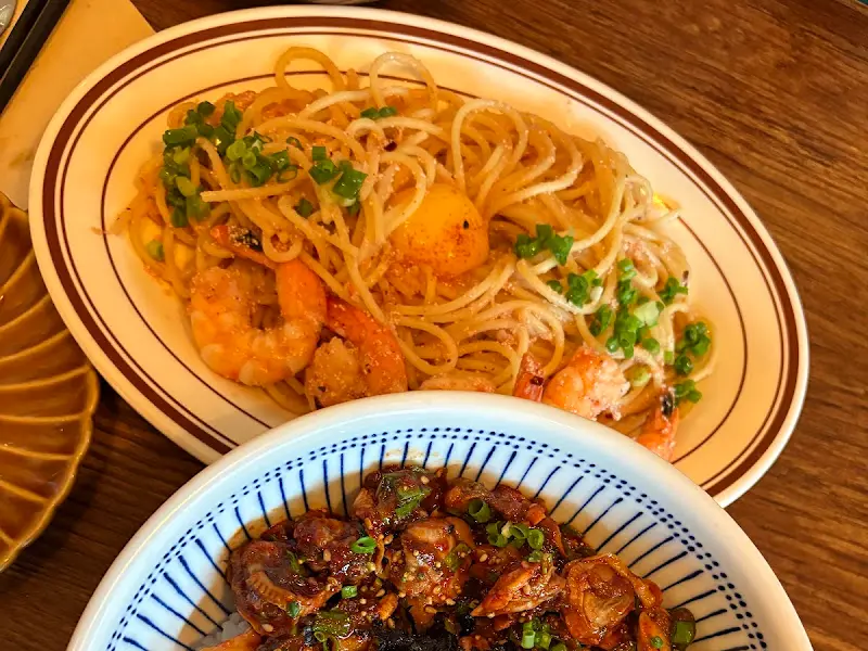 명란 파스타와 꼬막 비빔밥