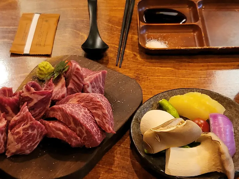 야키니쿠와 곁들임 채소