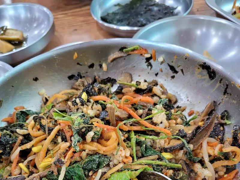 다양한 나물 반찬