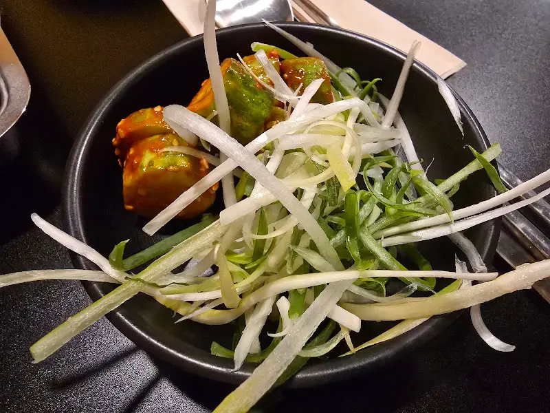 정갈하게 담긴 밑반찬