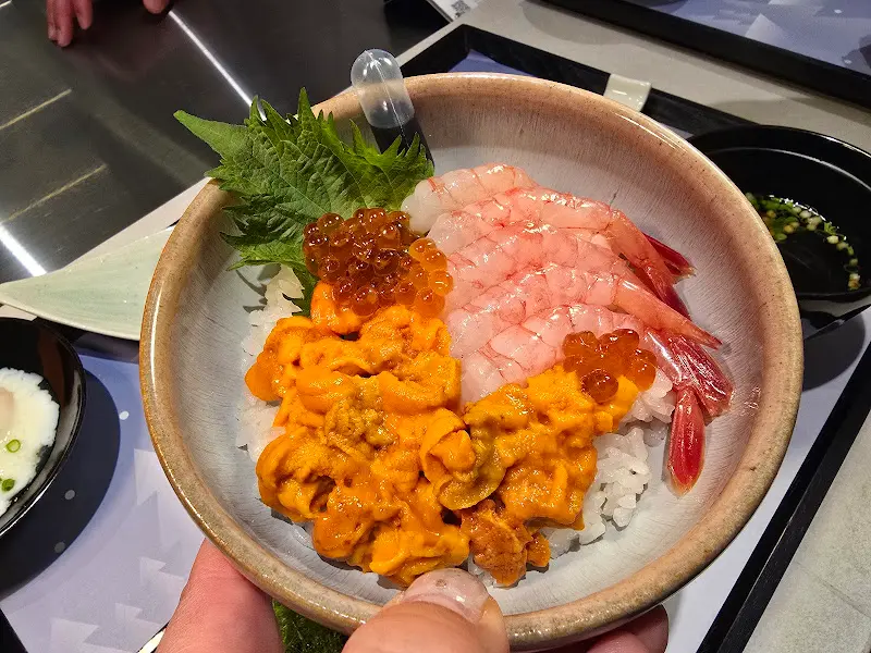 황홀한 비주얼의 카이센동