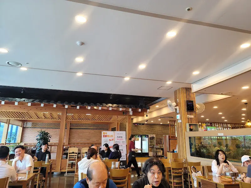 식당 내부 모습