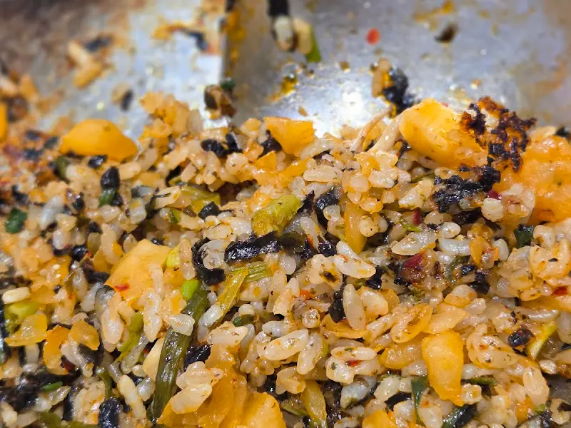 들기름 깍두기 볶음밥