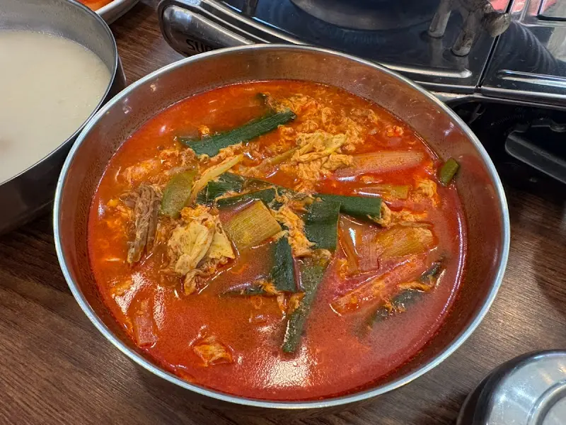 푸짐한 양과 다양한 메뉴