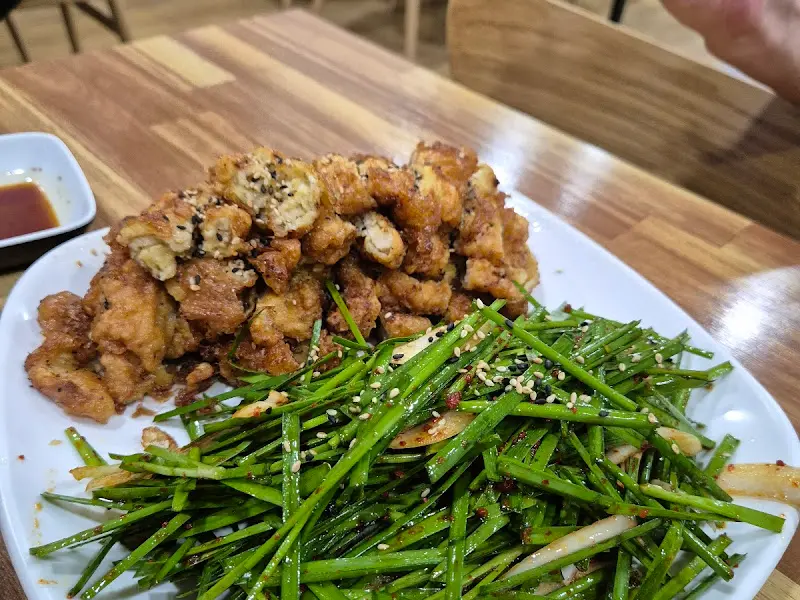 육전과 부추무침