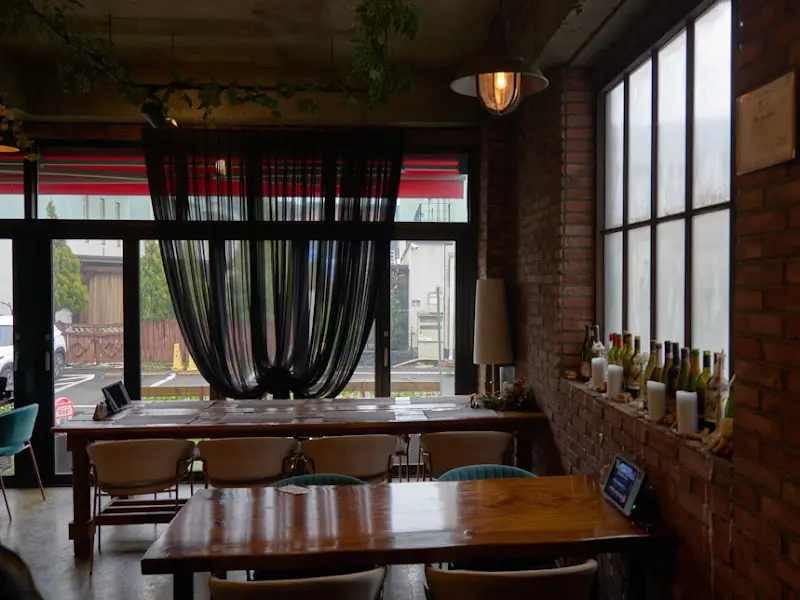 아늑한 분위기의 금란 내부