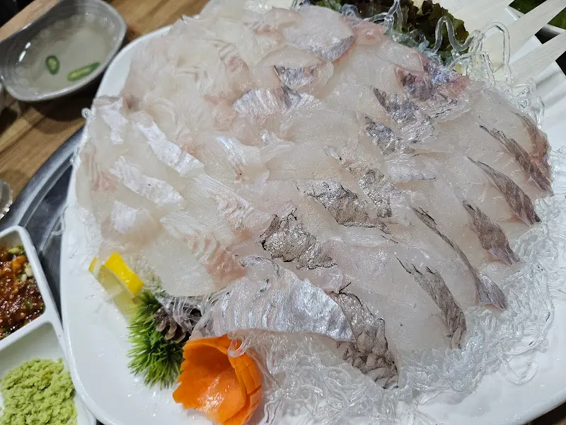 전어회 클로즈업