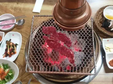 섬진강 바람 따라 찾아간 광양, 잊지 못할 ‘○○불고기’ 추억 한 상, 여기가 진짜 맛집