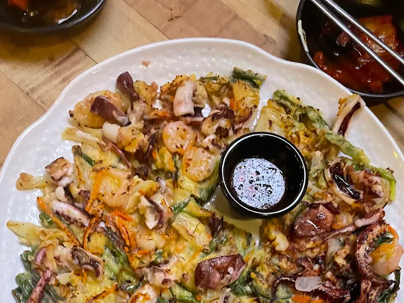 해물이 듬뿍 들어간 해물파전