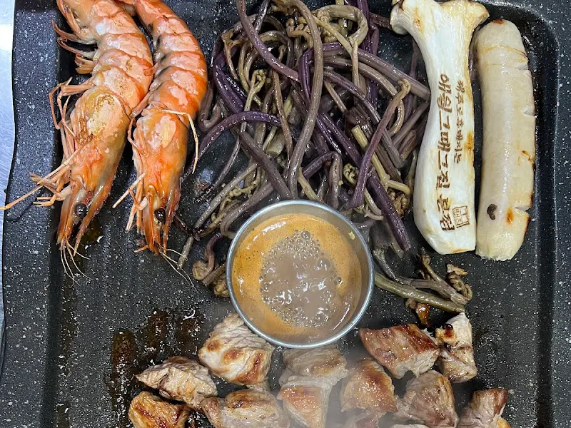 애월 그때그집 본점 흑돼지 오겹살, 새우, 고사리