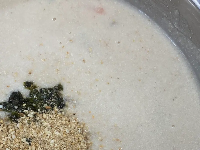 임자탕 국물 클로즈업