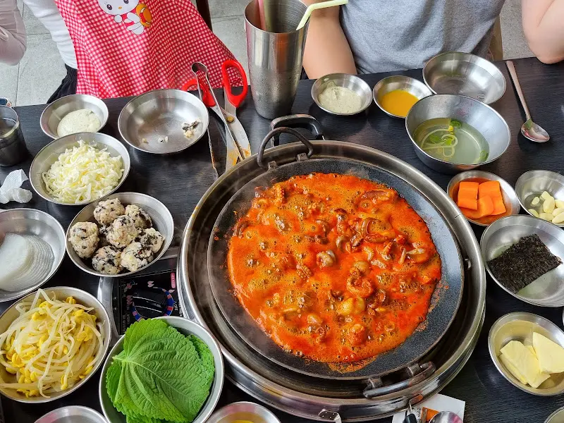 낭만쭈꾸미 한상차림