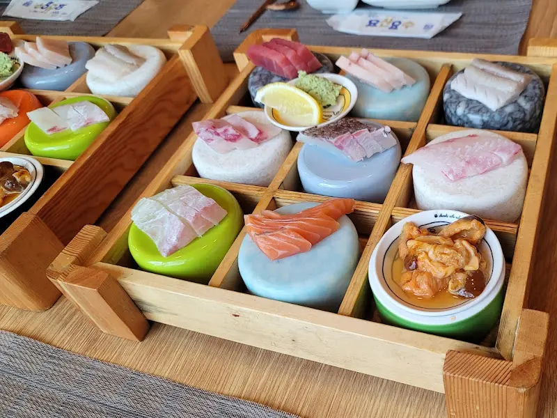 신선한 사시미 모듬