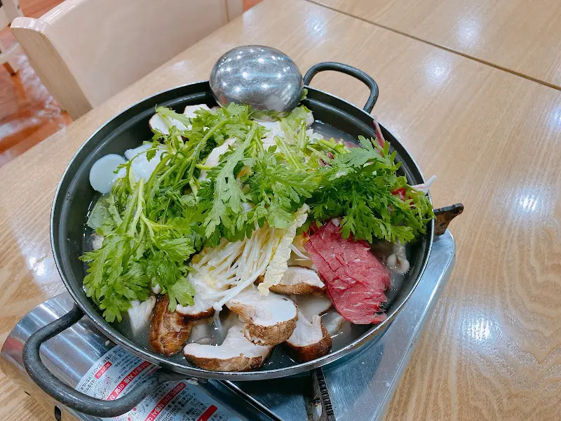 푸짐한 만두전골