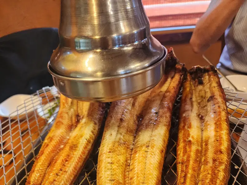 노릇하게 익은 장어