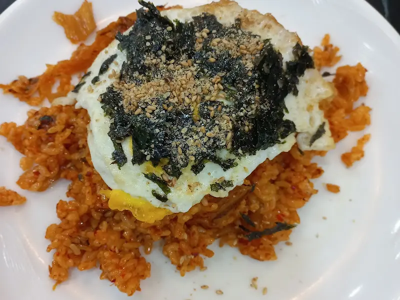 모이세 김치볶음밥