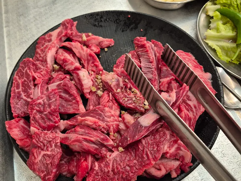 신선한 갈비살의 자태