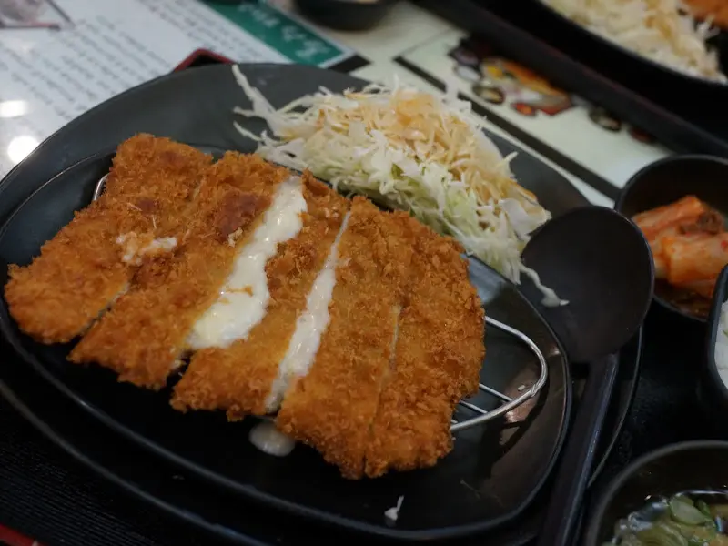 코르동 블루 돈까스