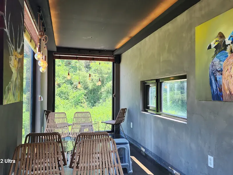 철원 쌀롱 내부 인테리어