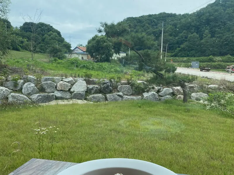 철원 쌀롱 창밖 풍경