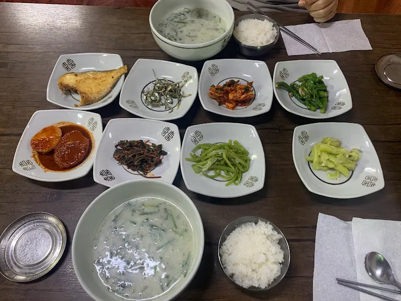 푸짐한 고동국 한 상 차림