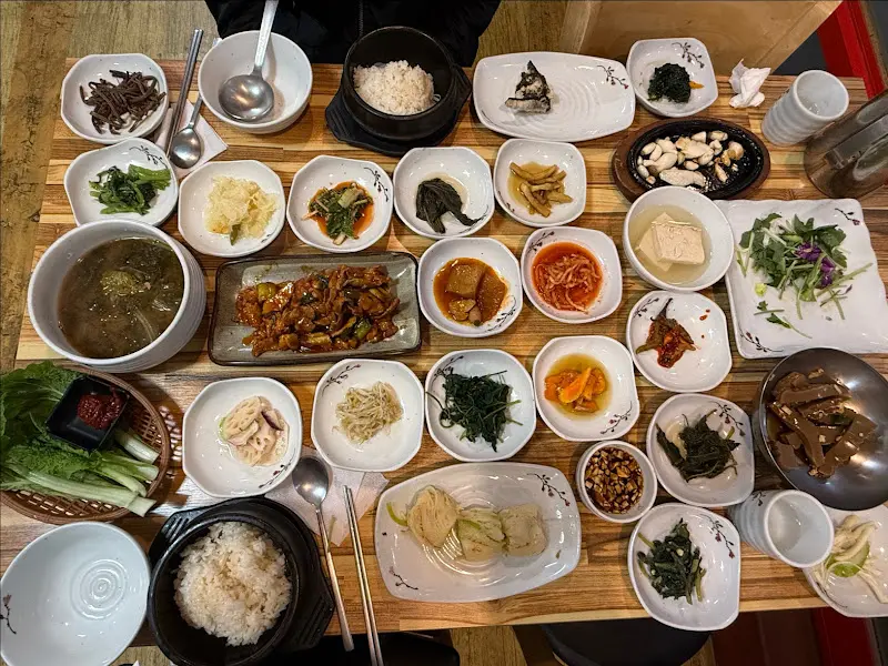 걸구쟁이네 나물밥상 전체 상차림