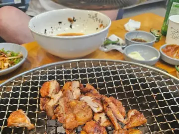 춘천 백두산 부근에서 만난 인생 닭갈비! 이영근 닭갈비 본점, 혼밥 성지 등극!
